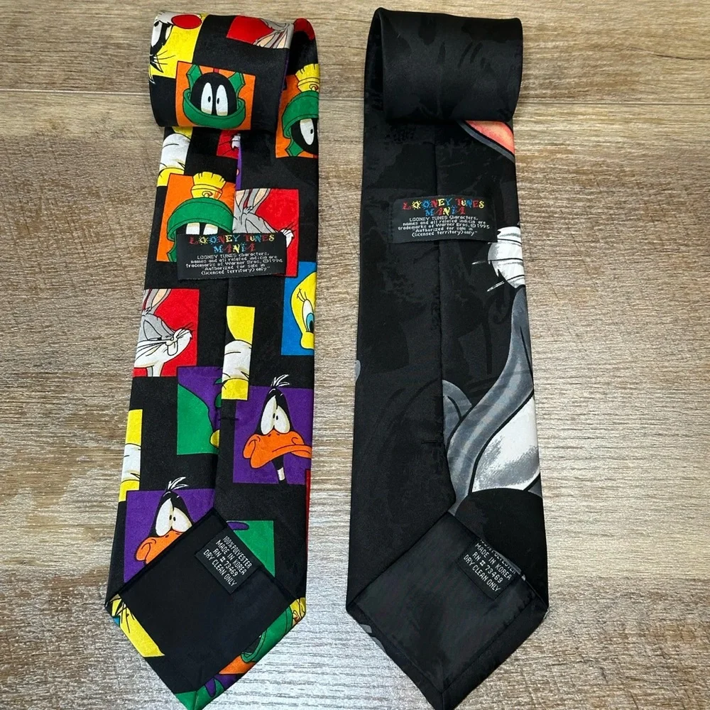 Vintage 1994 Warner bros.‎ looney tunes ties 2pc set